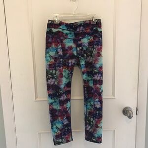 Athleta Sonar Capri Floral Fade Leggings
